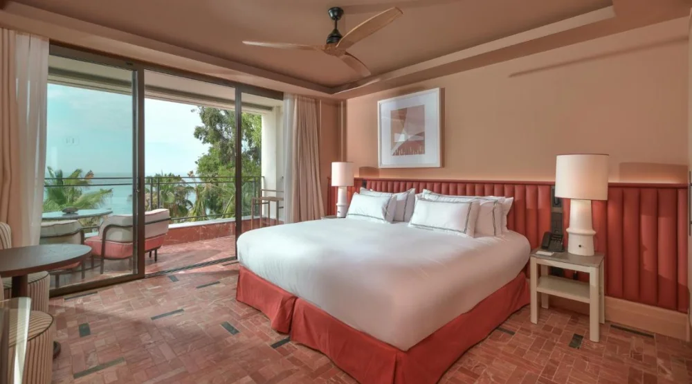 Double Or Twin Room with Sea View at El Fuerte Marbella