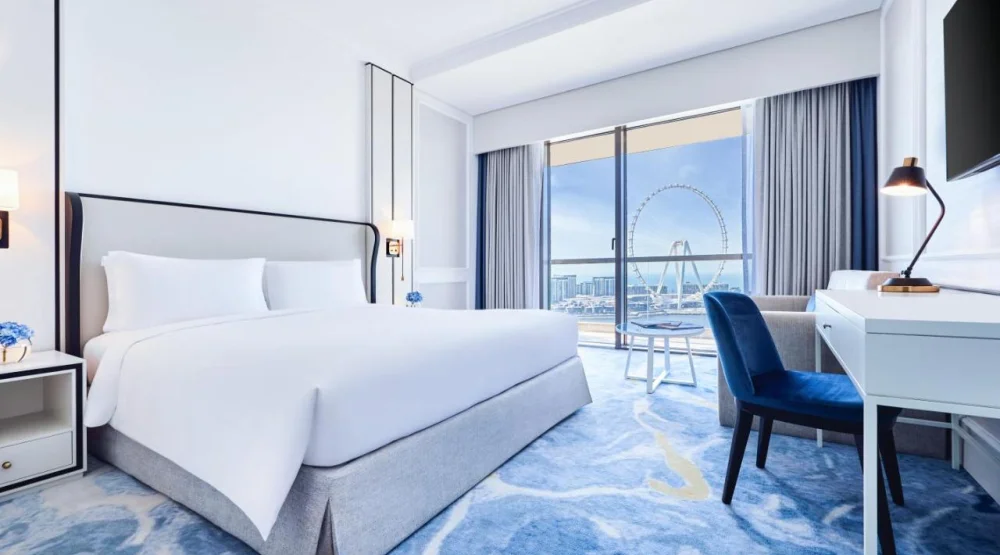 Luxury King Club Room with Partial Sea View at Sofitel Dubai Jumeirah Beach