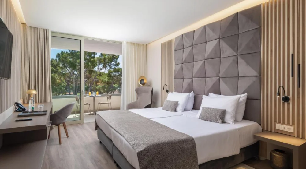 Classic Room with Balcony at Aminess Khalani Hotel