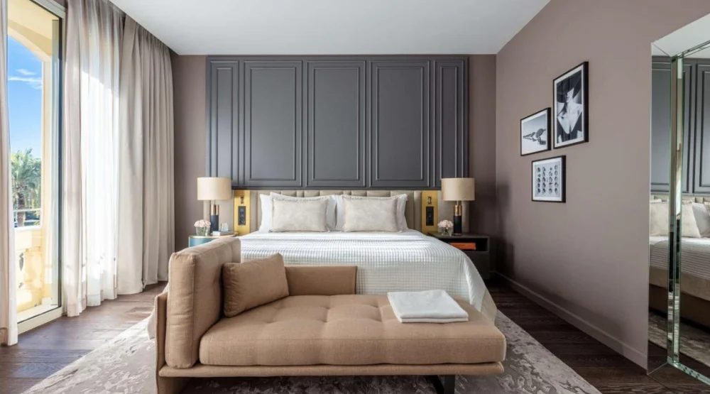 Junior Suite Garden View with Balcony at Anantara Plaza Nice Hotel