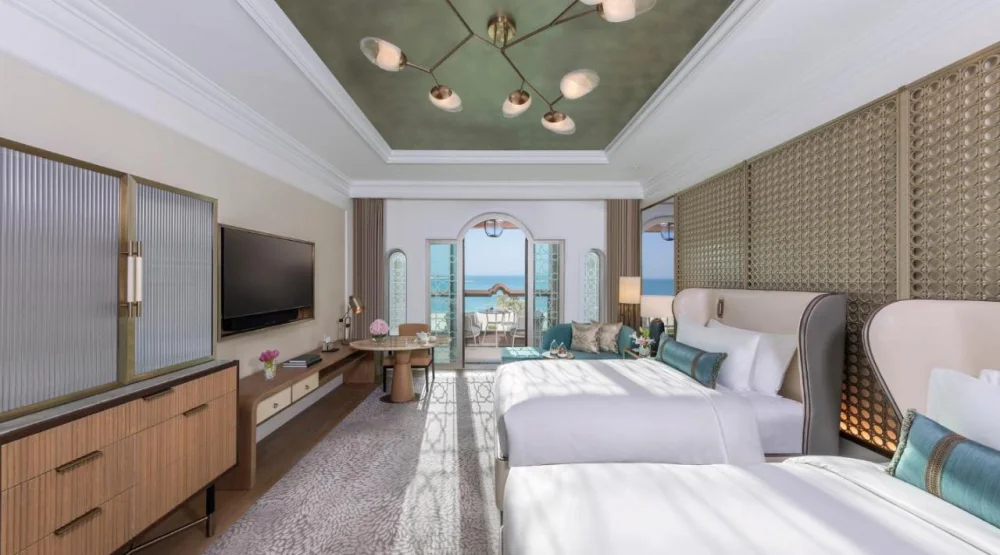Deluxe Sea View Twin Room, Balcony at Emirates Palace Mandarin Oriental