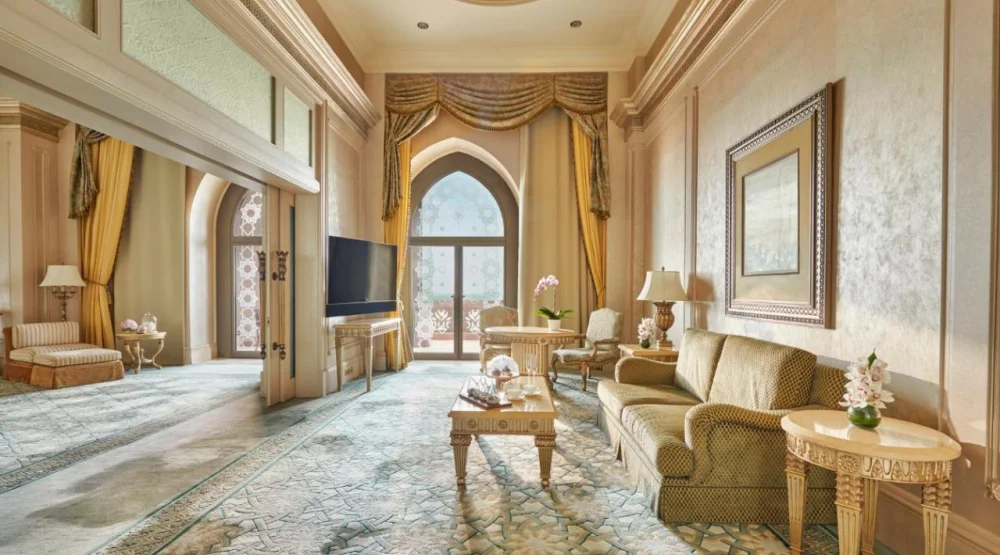 Deluxe Palace Suite, Balcony at Emirates Palace Mandarin Oriental