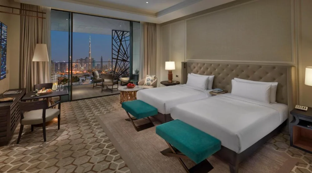 Deluxe Skyline View King Room at Mandarin Oriental Jumeria Dubai