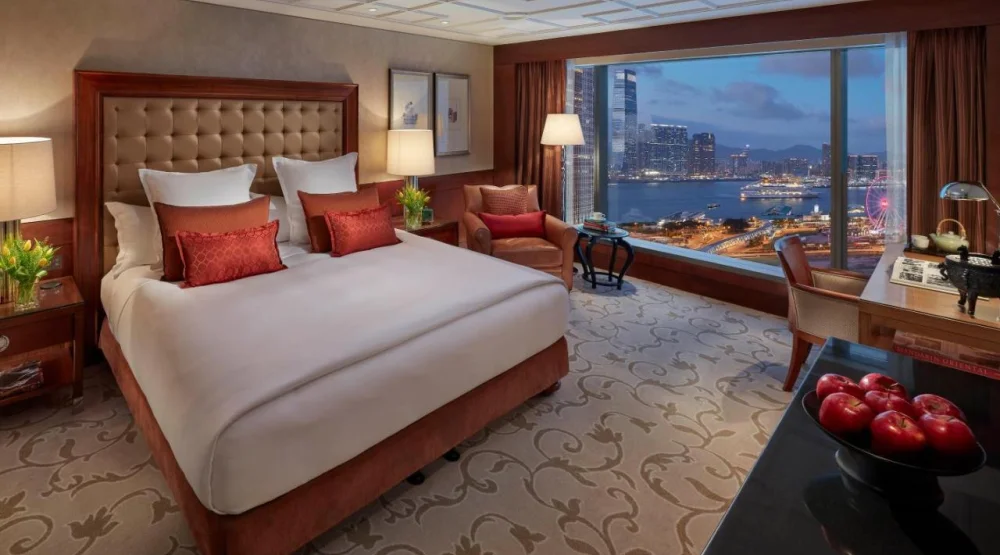 Harbor View King Room at Mandarin Oriental Hong Kong