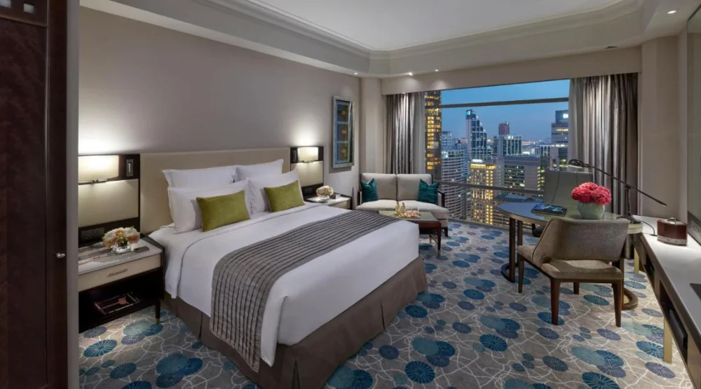 Club King Room with City View at Mandarin Oriental Kuala Lumpur