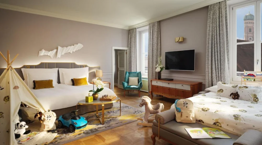 Deluxe Family Suite at Mandarin Oriental Munich