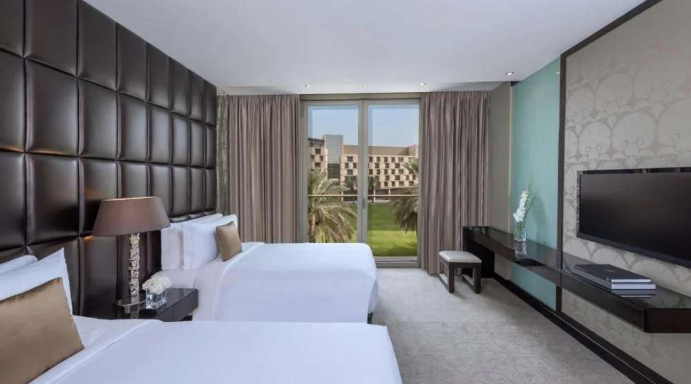 Premier One Bedroom Suite Twin at Mandarin Oriental Al Faisaliah