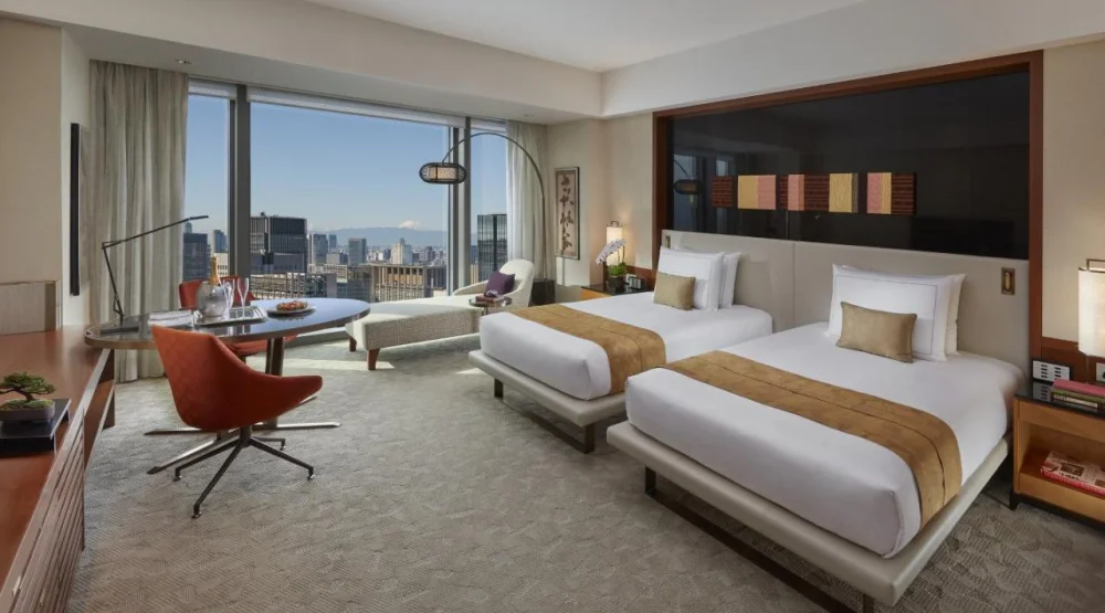 Deluxe Twin Room at Mandarin Oriental Tokyo