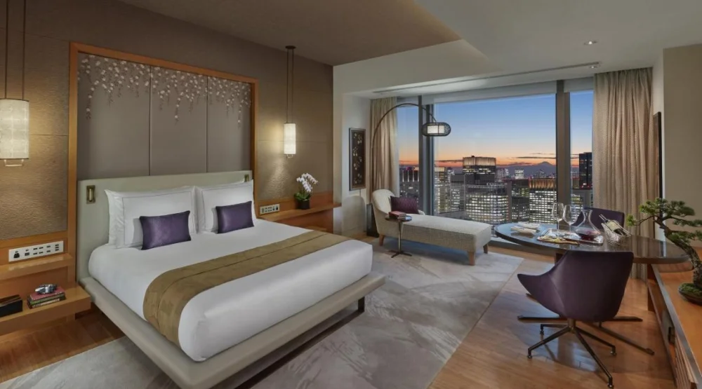 Mandarin Grand King Room at Mandarin Oriental Tokyo