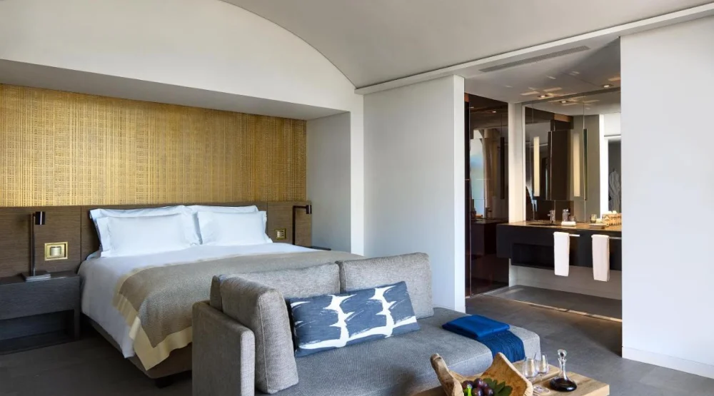 Double Room with River View at Six Senses Douro Valley