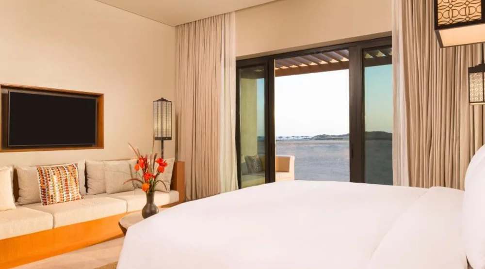 King Room with Terrace and Sea View at Alila Hinu Bay Resort