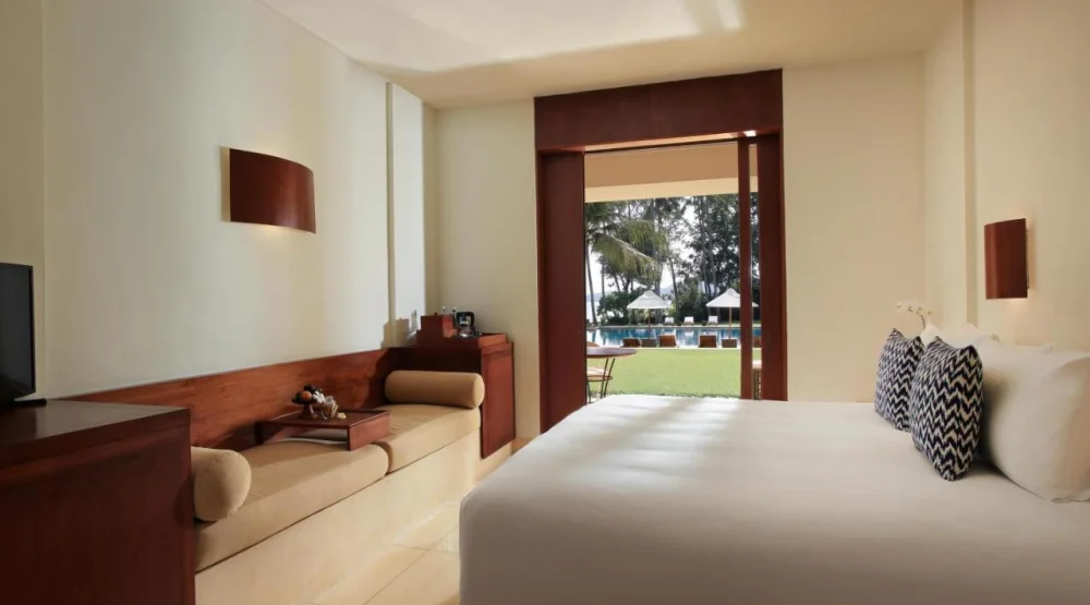 Superior King Room at Alila Manggis Hotel