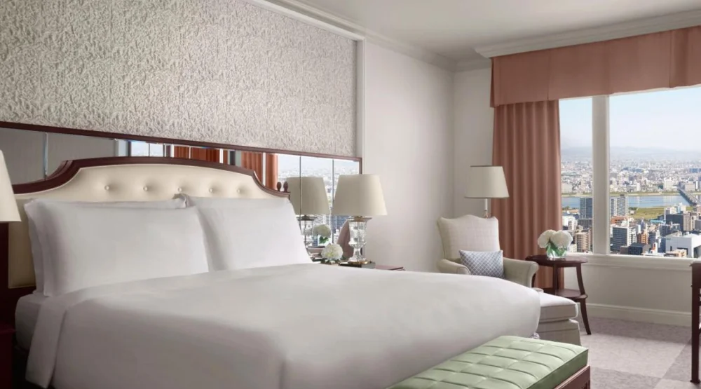 Superior Room, Guest Room, One King, City View at The Ritz-Carlton Osaka