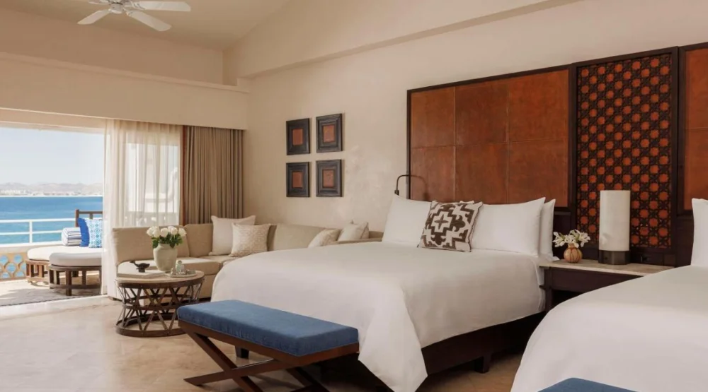 Palmilla Oceanfront Room with Plunge Pool Queen at One&Only Palmilla Resort