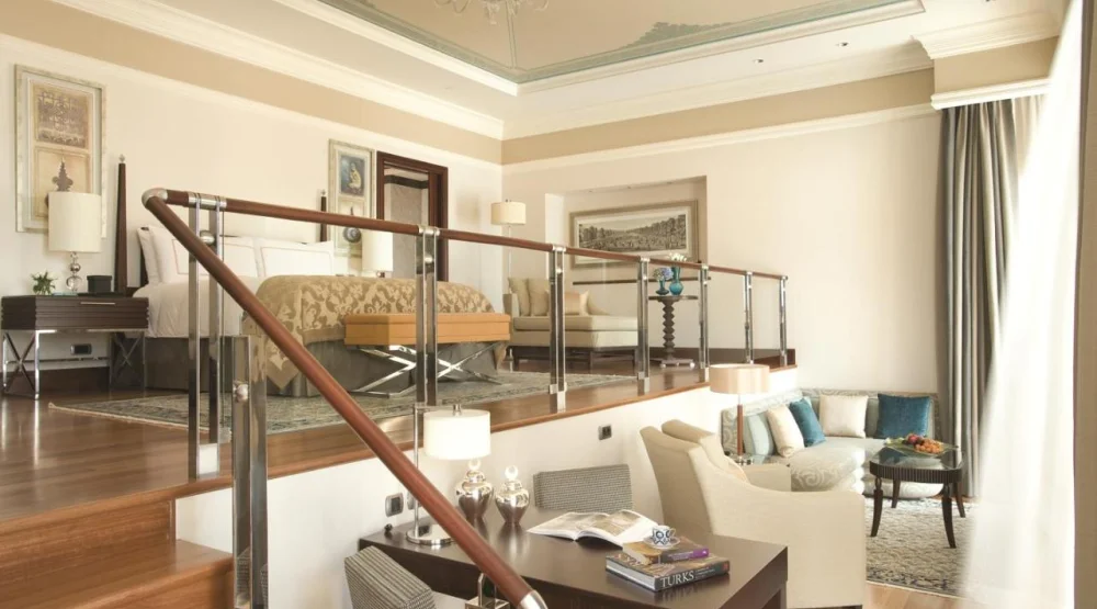 Bosphorus Palace Suite King Bed at Four Seasons At The Bosphorus
