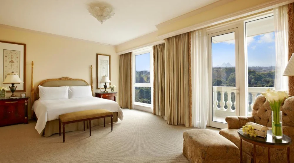 Premier Room - King Bed at Four Seasons Cairo At The First Residence Hotel