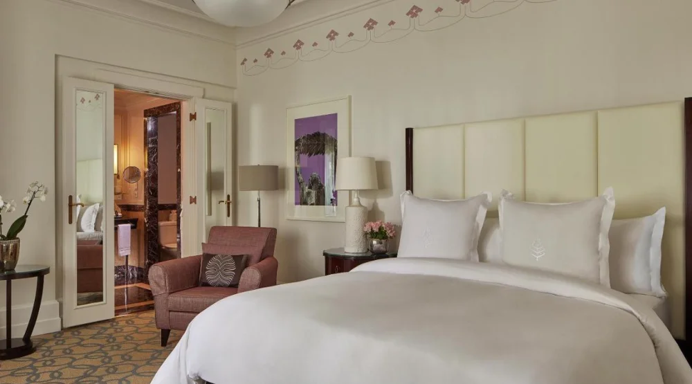 Superior Room with One King Bed at Four Seasons Gresham Palace