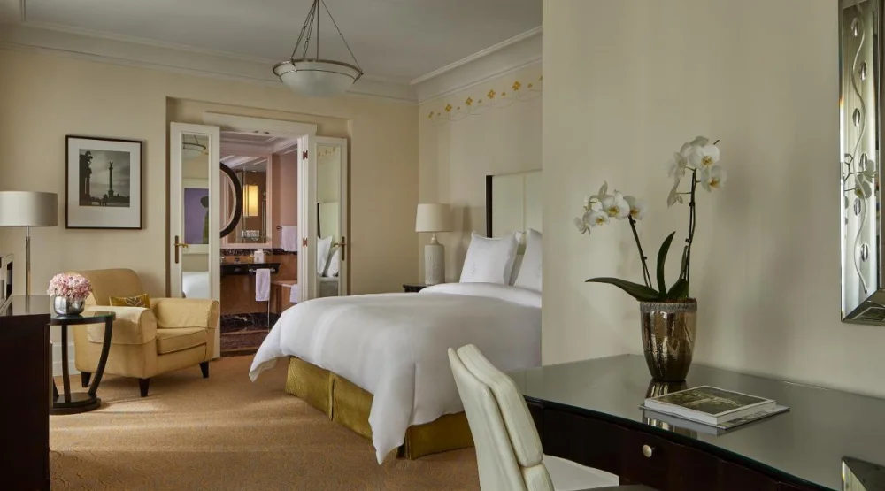 Gresham King Room at Four Seasons Gresham Palace