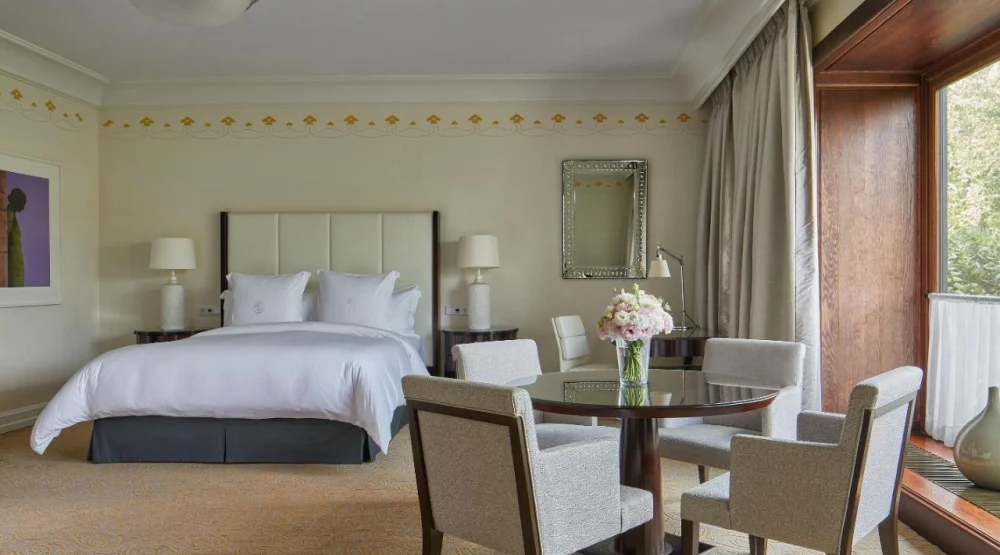 Park Suite with King Bed at Four Seasons Gresham Palace