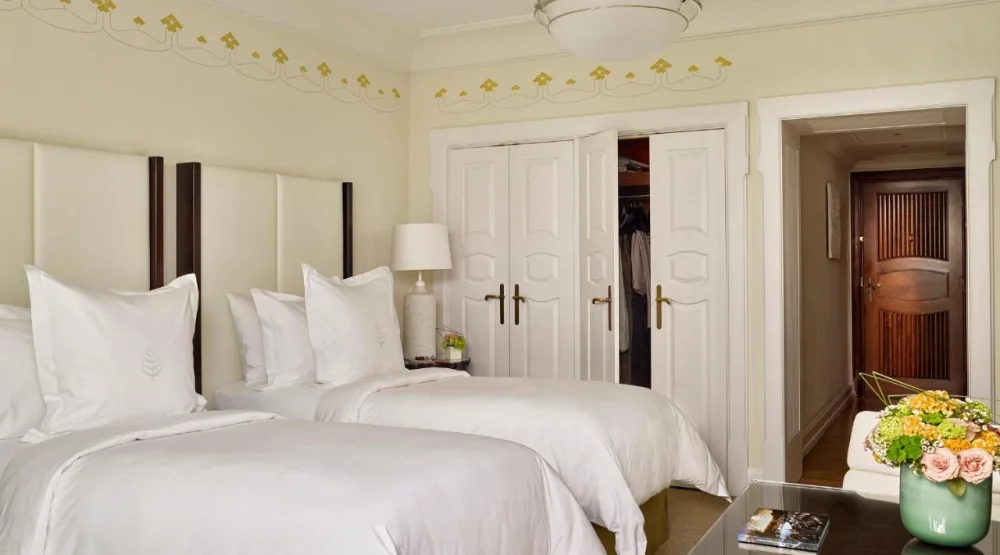 Superior Room with Two Twin Beds at Four Seasons Gresham Palace