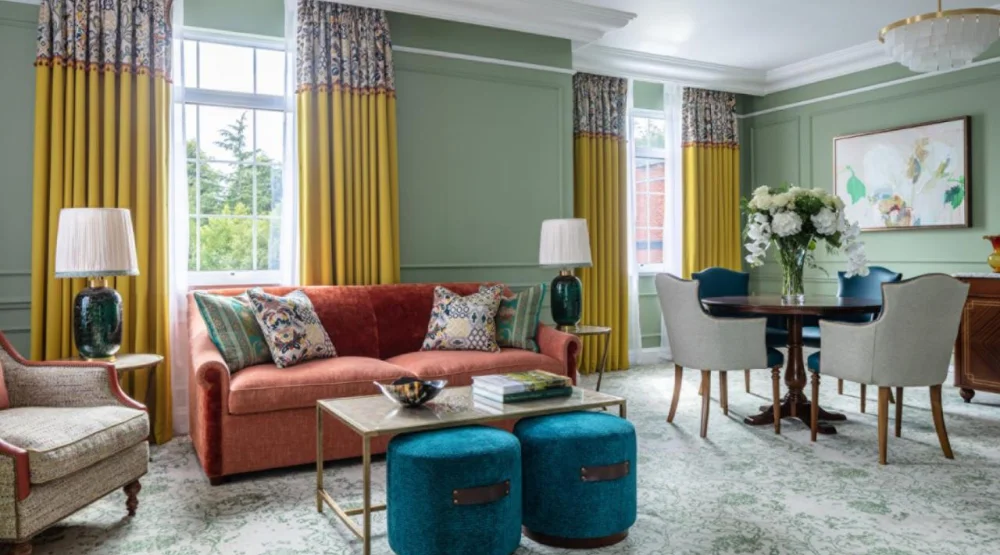 Daneshill Suite with One King Bed at Four Seasons Hampshire