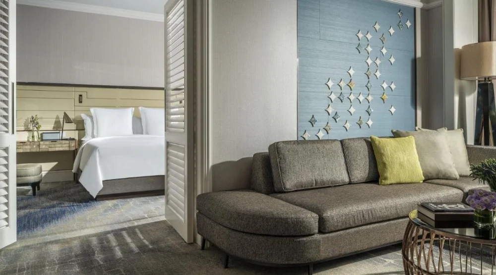 One Bedroom Club Suite at Four Seasons Hotel Singapore