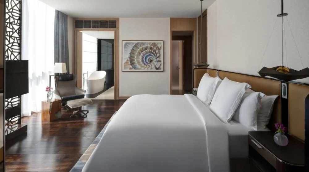 Executive Suite at Four Seasons Hotel Dubai International Financial Center