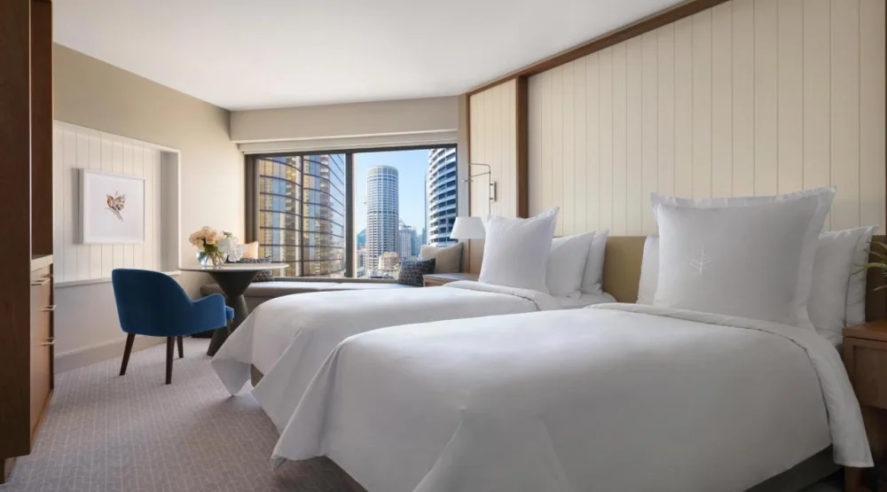Deluxe City Twin Room at Four Seasons Hotel Sydney