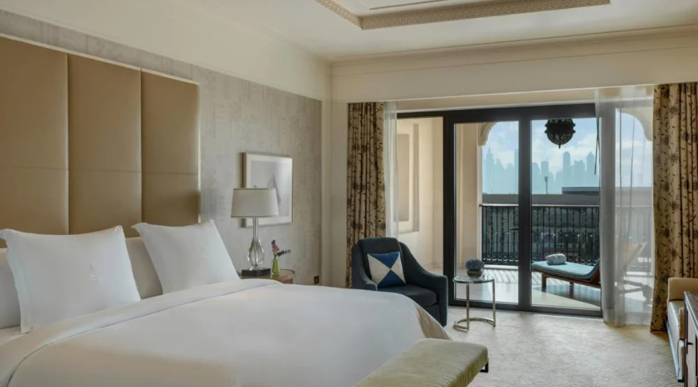 Jumeirah Skyline Suite at Four Seasons Resort Dubai At Jumeirah Beach