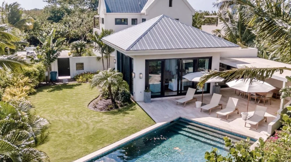 Three Bedroom Pinney's Beach Residence Villa with Pool at Four Seasons Resort Nevis