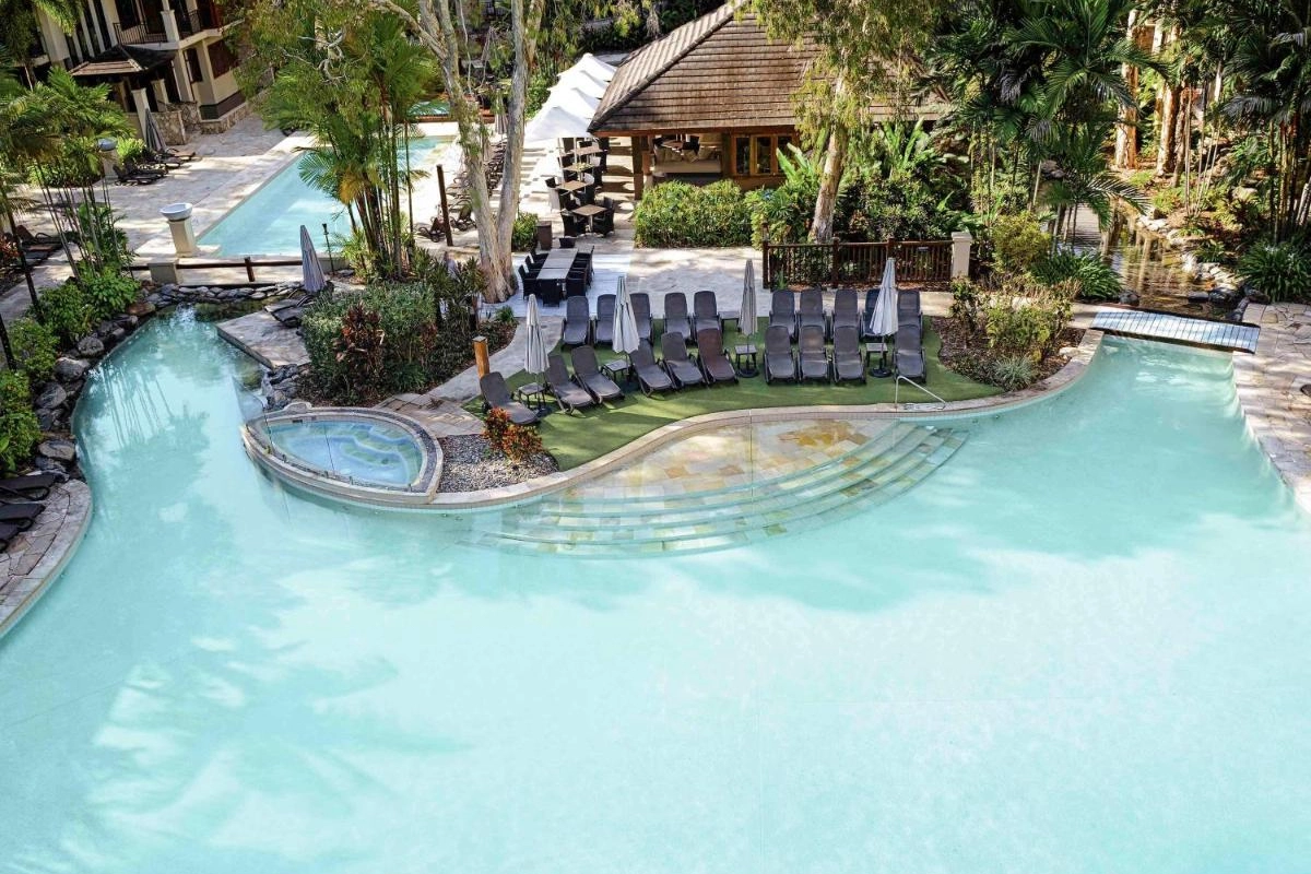 Pullman Palm Cove Sea Temple Resort & Spa - Hotel Photo 1