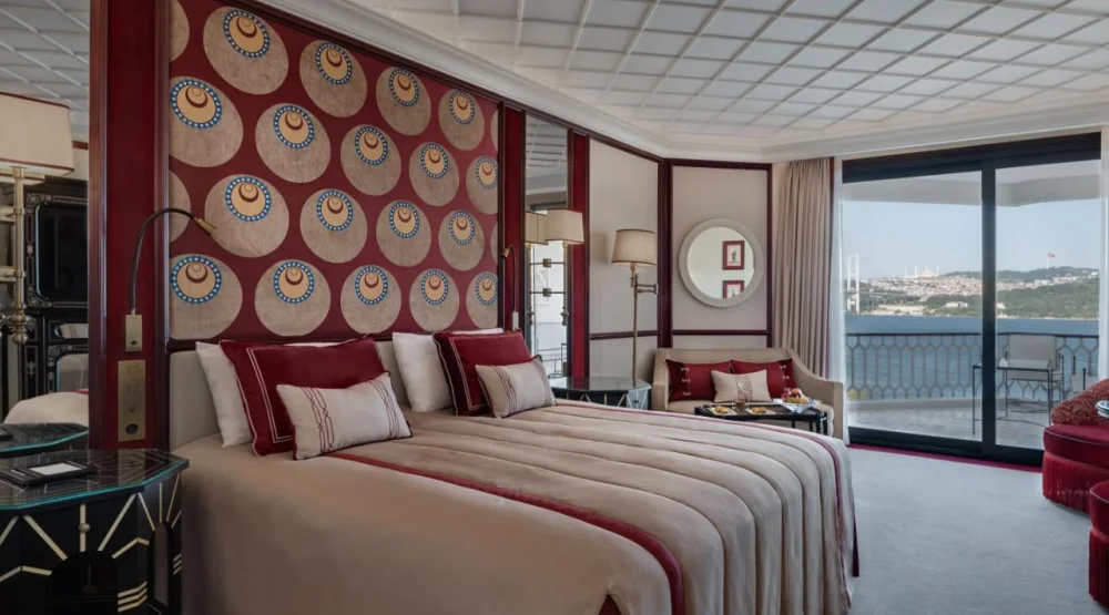Ciragan Bosphorus View King Room at Ciragan Palace Kempinski Hotel