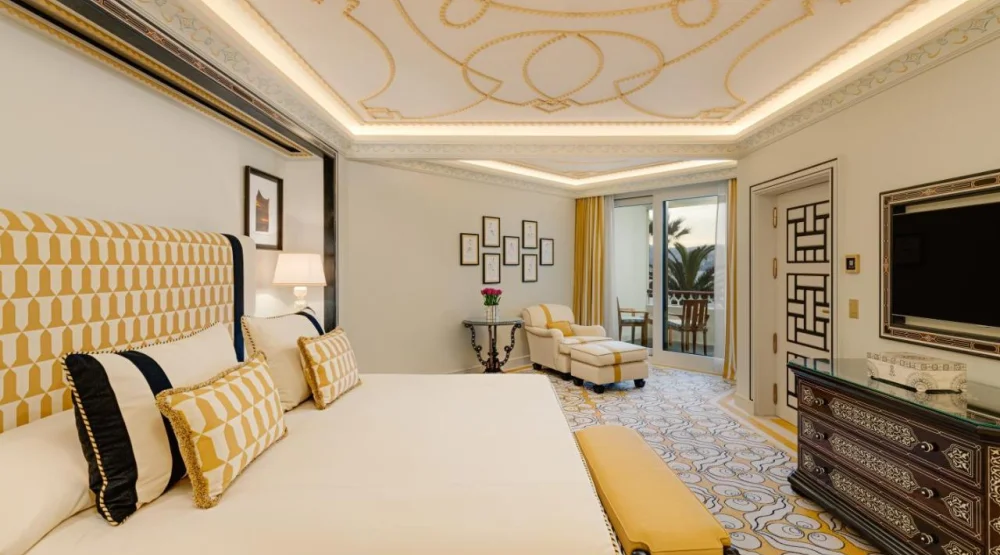 Haseki Sultan Suite at Ciragan Palace Kempinski Hotel
