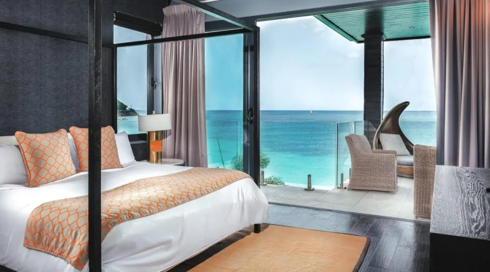 Barracuda Negra at Tamarind Hills