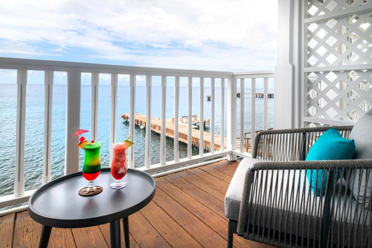 Fort Young Hotel & Dive Resort - Hotel Photo 7