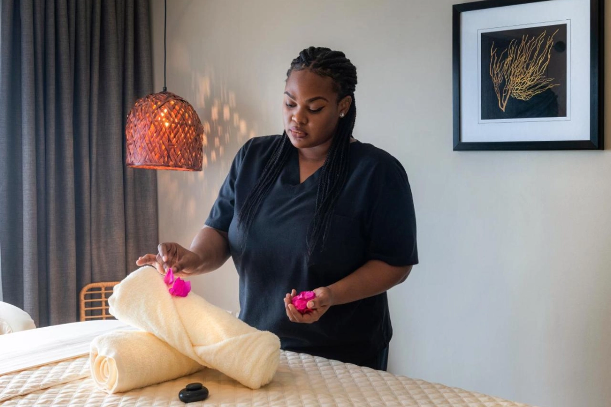 Fort Young Hotel & Dive Resort - Hotel Photo 14