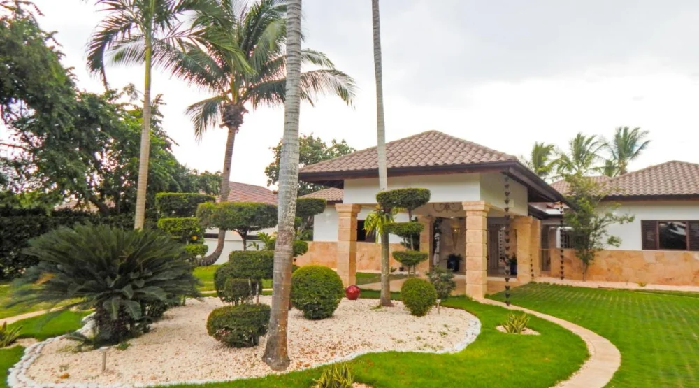 Classic Five Bedroom Villa - Golf Cart Included at Casa de Campo Resort & Villas