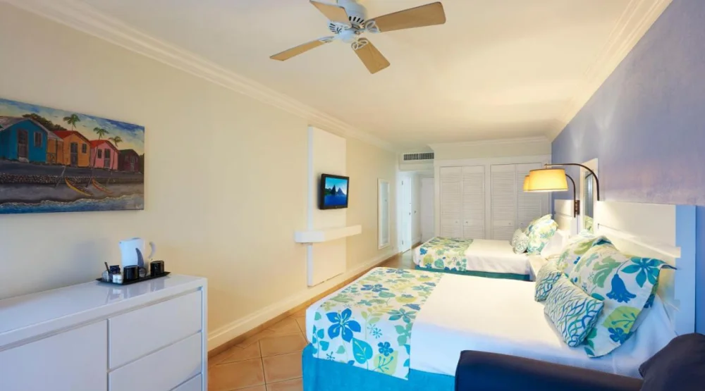 Splash Deluxe Gardenview at Coconut Bay Beach Resort & Spa