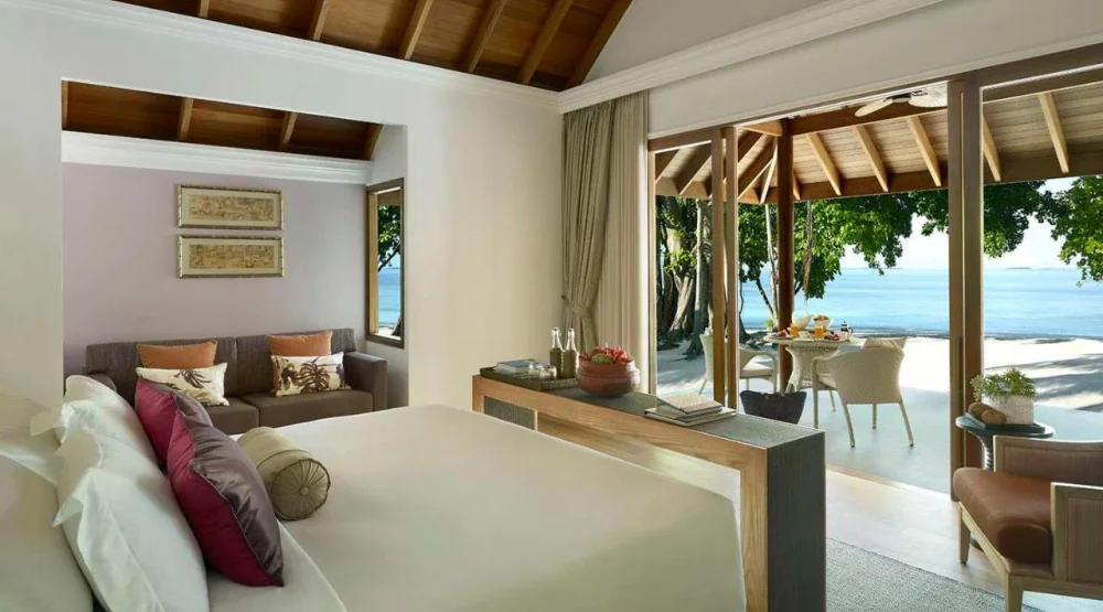 Beach Plunge Pool Villa at Dusit Thani Maldives