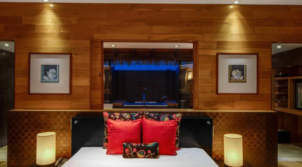 Honeymoon Villa with Private Pool & Jacuzzi at Adaaran Prestige Vadoo