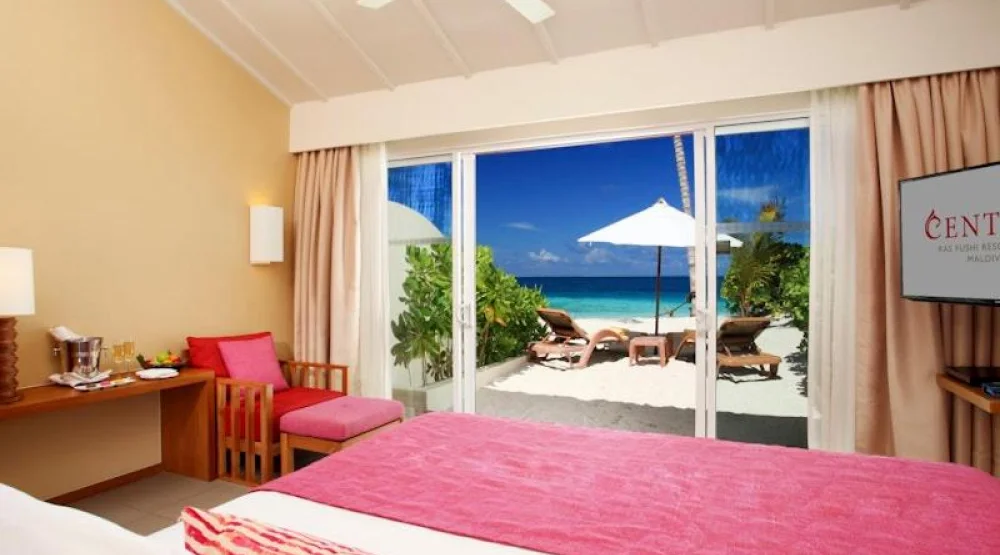 Lagoon View Beach Villa with Swirl Pool at Centara Ras Fushi Resort & Spa
