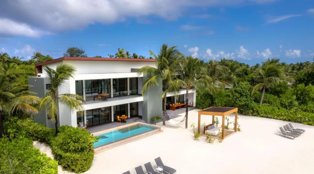 Four Bedroom Beach Villa with Private Pool at Kuda Villingili