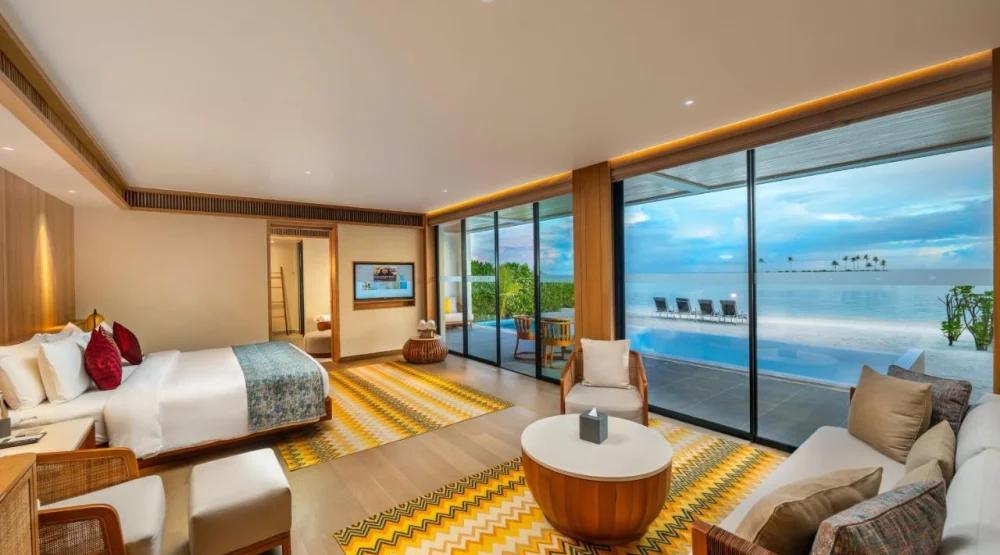 Four Bedroom Beach Residence with Private Pool at Kuda Villingili