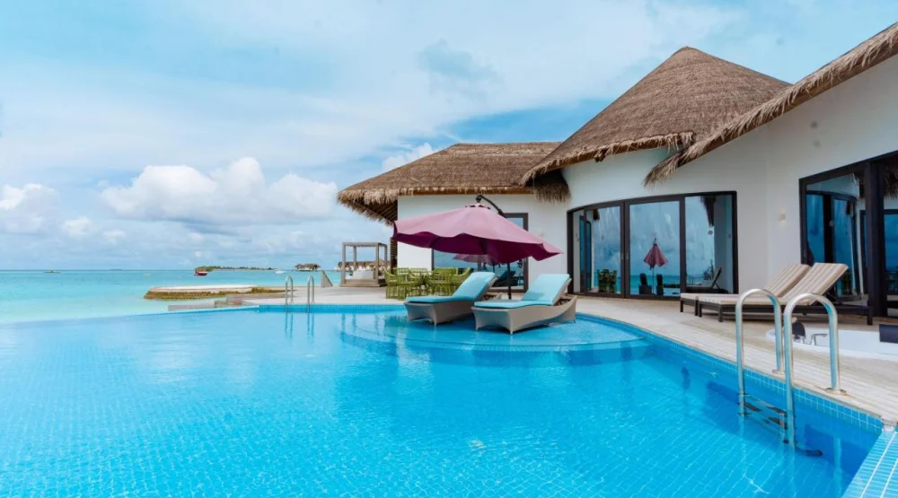 Two Bedroom Beach Villa with Private Pool & Hot Tub at NOOE Maldives Kunaavashi