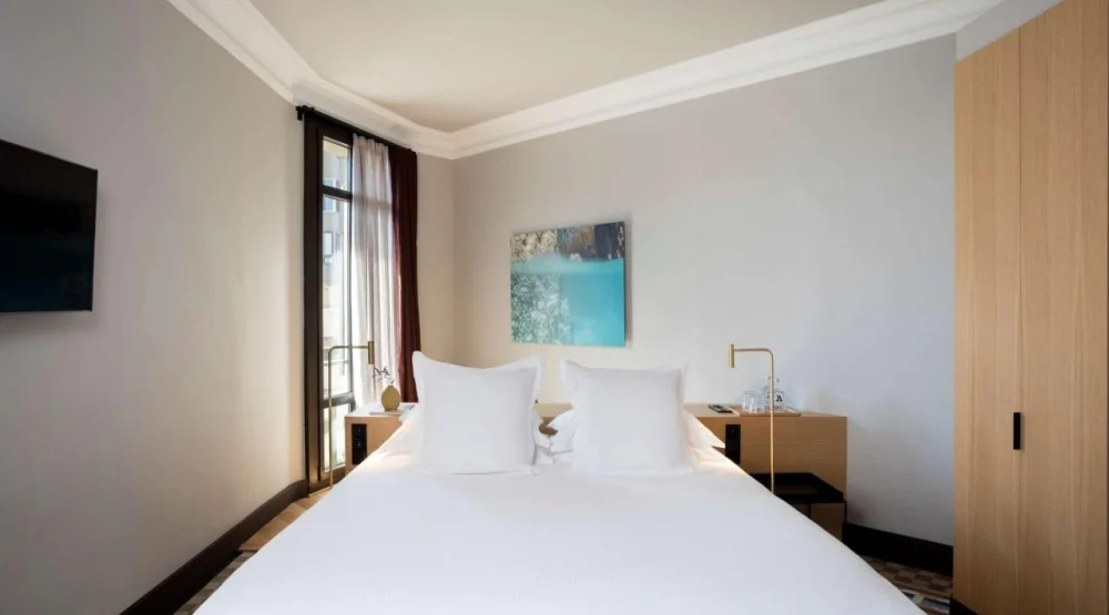 Modernist Premium King Room at Alexandra Barcelona Hotel Curio Collection by Hilton