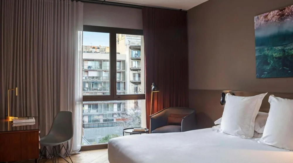 Collection King Room with Pool View at Alexandra Barcelona Hotel Curio Collection by Hilton