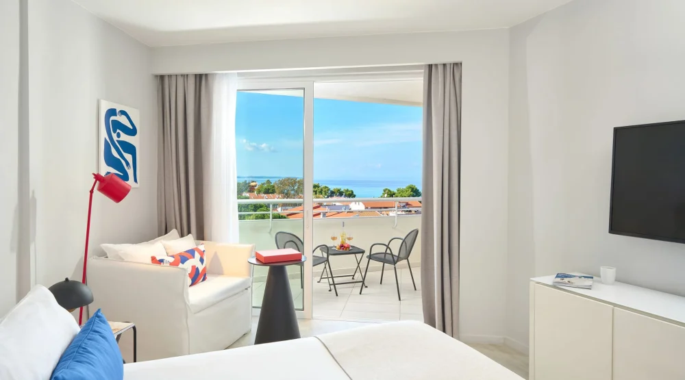 Cozy Retreat at Domes Noruz Kassandra