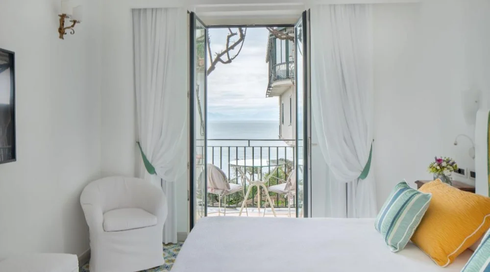 Executive Double Room with Partial Sea View at Santa Caterina Hotel