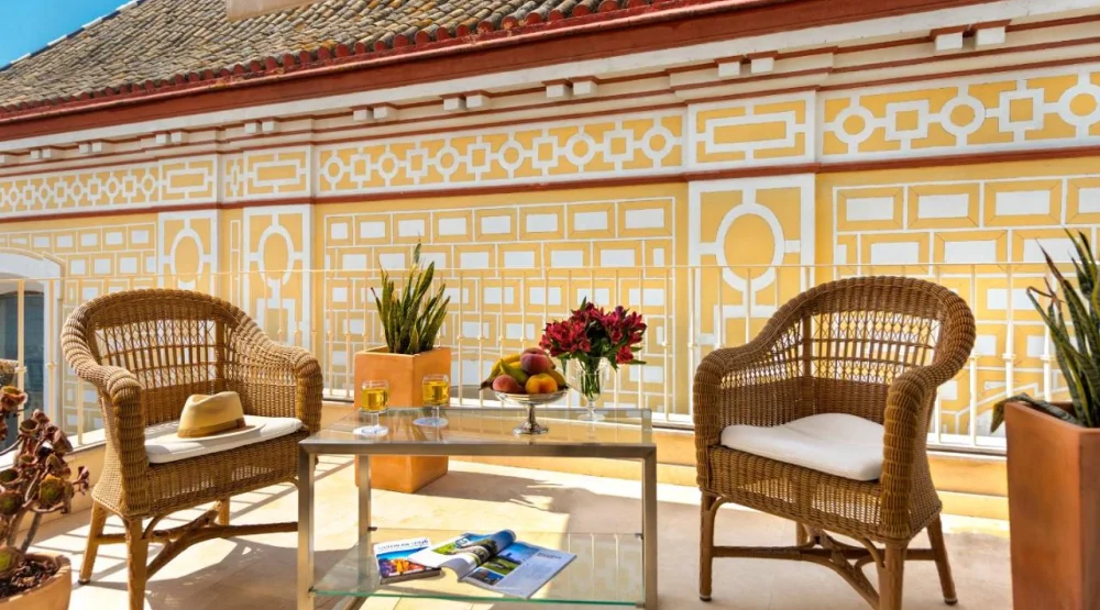 Deluxe Double Room at Casa Del Poeta