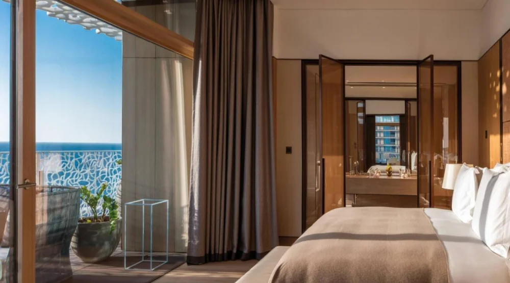 Deluxe King Suite with Balcony at Bvlgari Resort Dubai